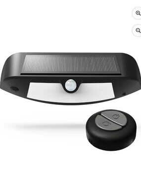 Roamcraft NIB Portable Solar Light with Remote Control and Motion Sensor
